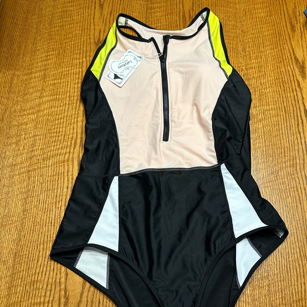rash guard style one piece swimsuit half zipper closure color block - Picture 6 of 9